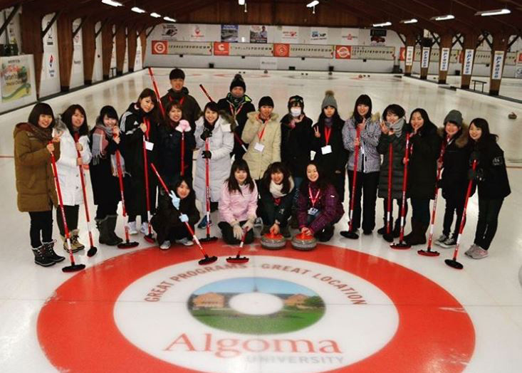 students curling