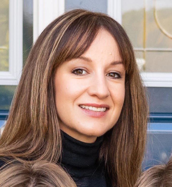 Tara Duclos, RSW